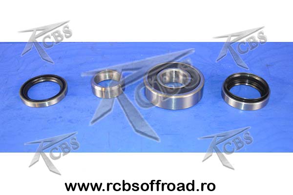 set rulmenti roata spate (o parte)